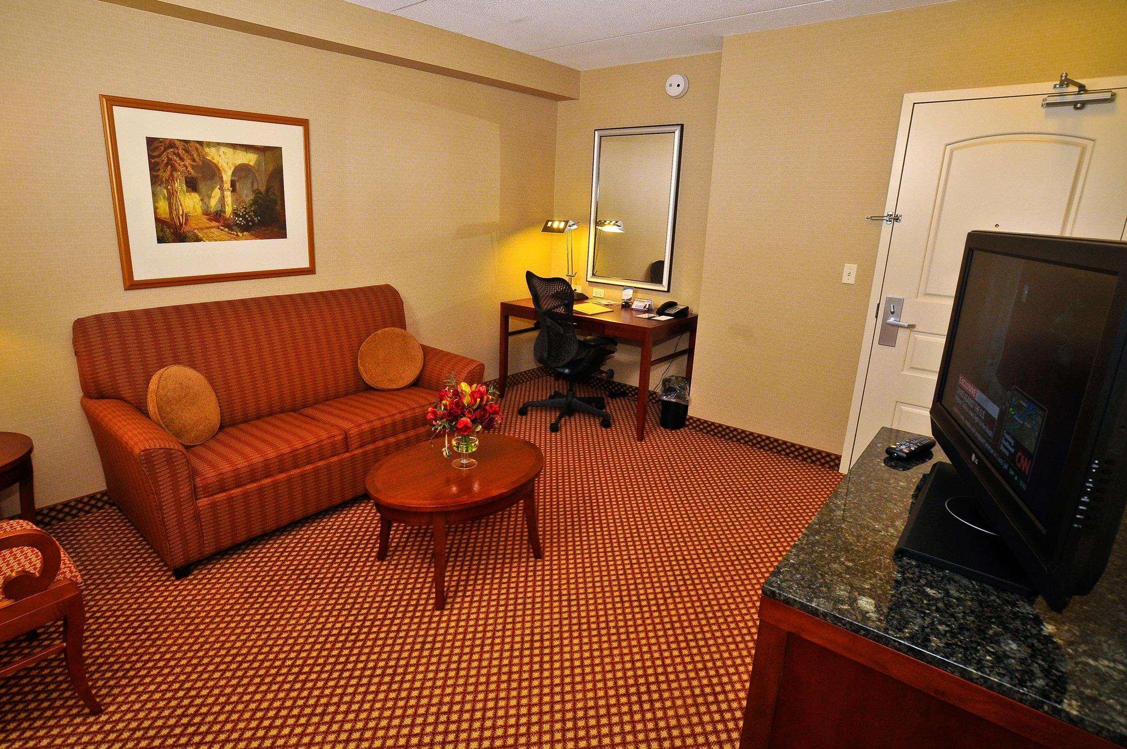 Hilton Garden Inn Erie Kamer foto